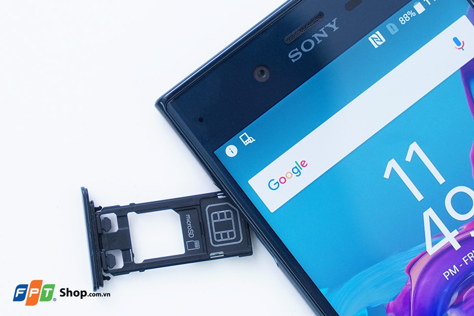 Trên tay Sony Xperia XZ 15