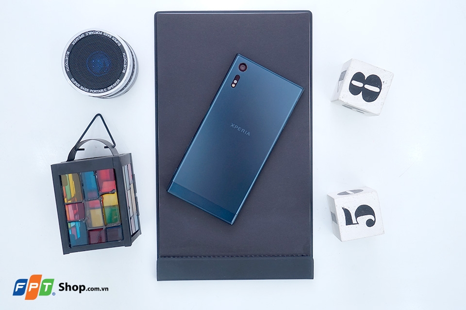 Trên tay Sony Xperia XZ 12 Trên tay Sony Xperia XZ 12