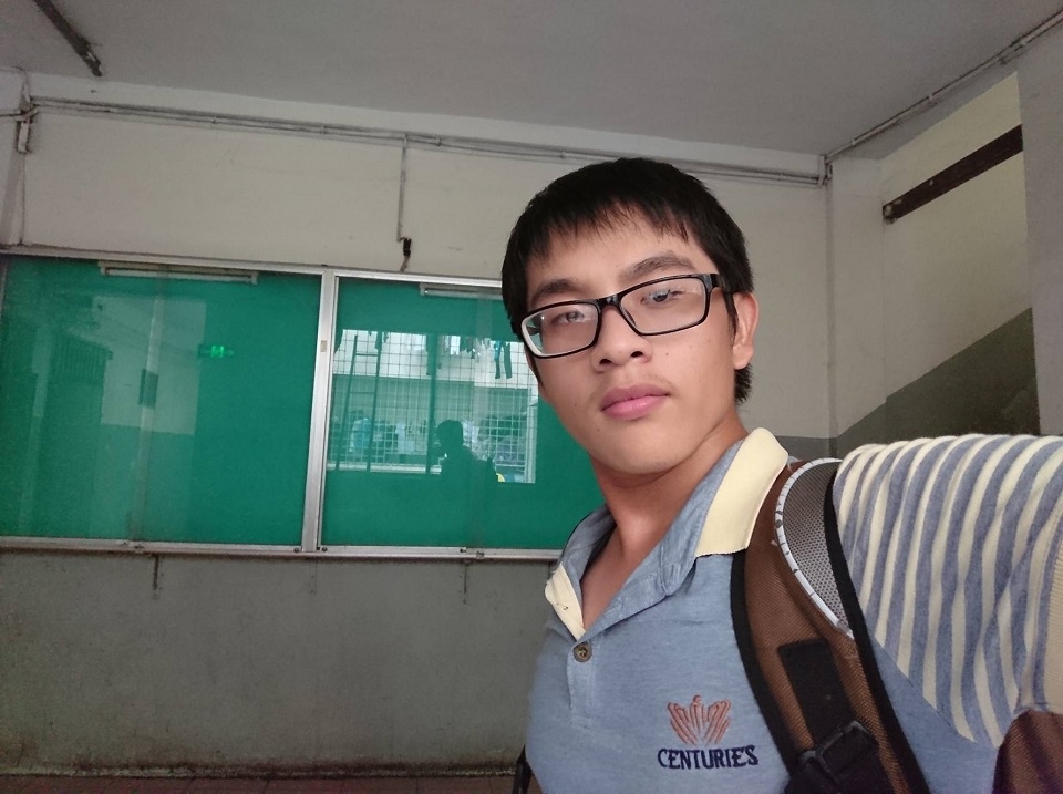Xperia XZ chụp selfie