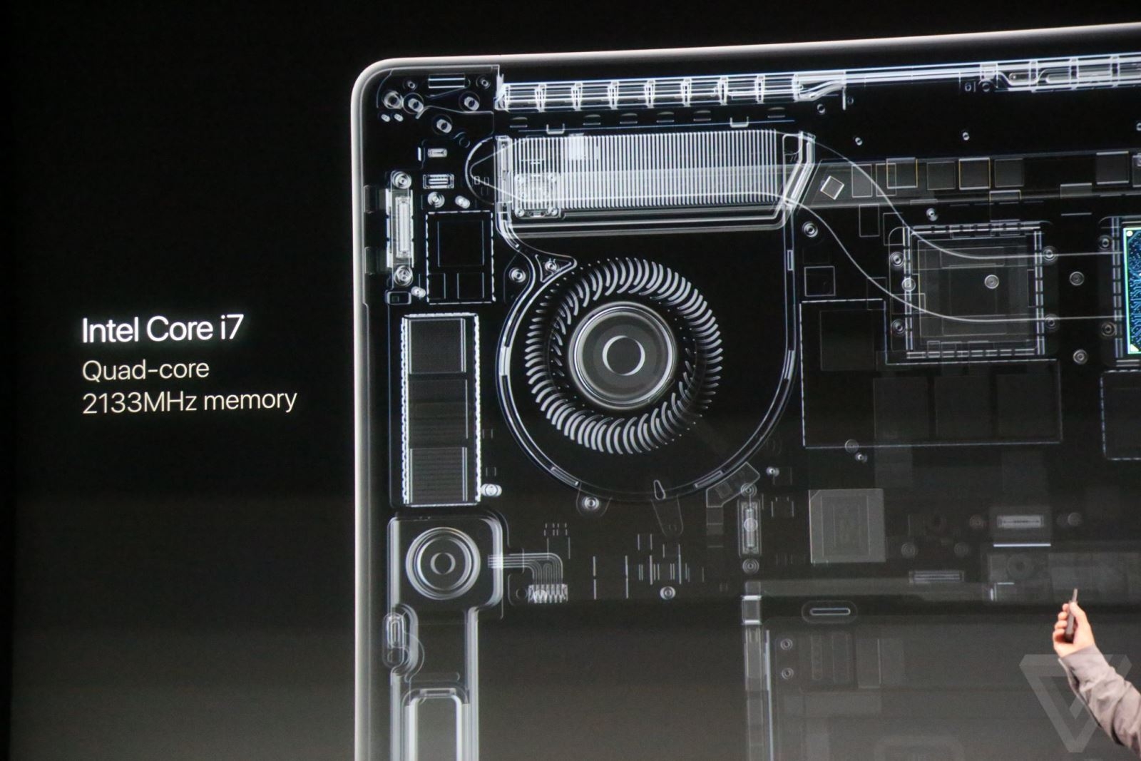 Macbook Pro 2016 cấu hình