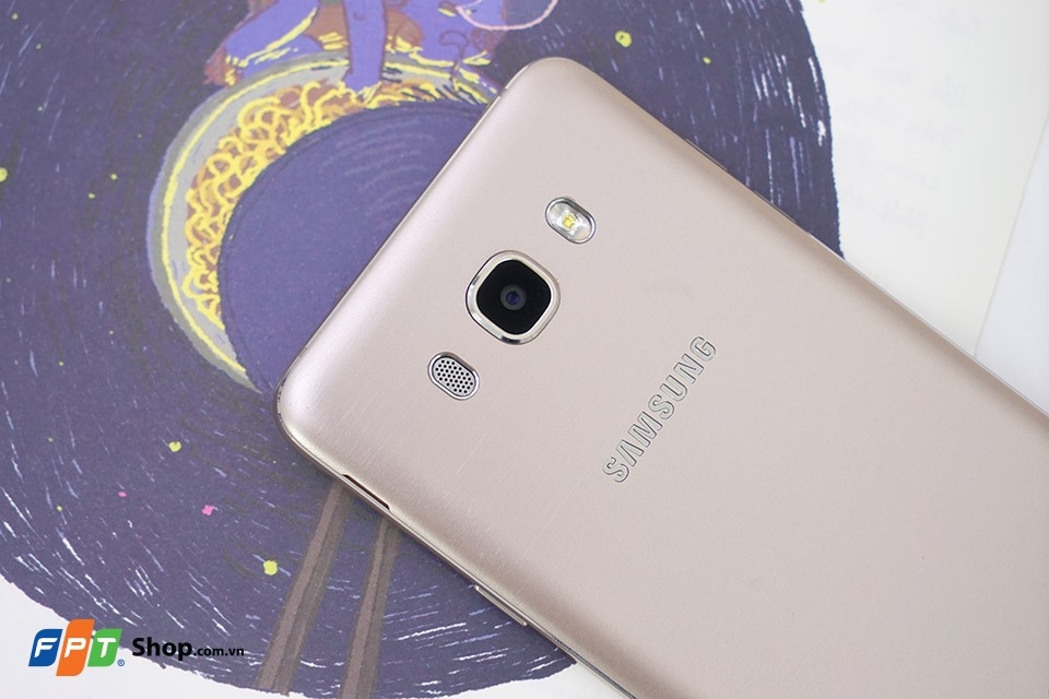 Camera Samsung Galaxy J7 2016