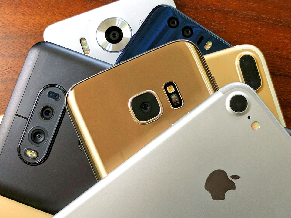 Tổng hợp những smartphone tốt nhất, bạn nên mua trong tháng 12 Tổng hợp những smartphone tốt nhất, bạn nên mua trong tháng 12