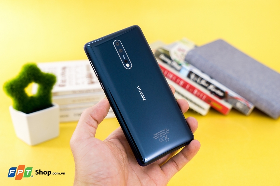 So sánh cấu hình Nokia 8 và các siêu phẩm cao cấp (Ảnh 2)