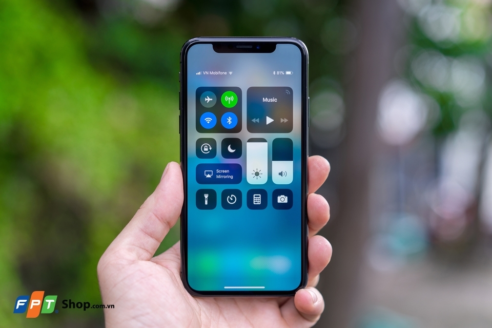 iPhone X (Ảnh 5)