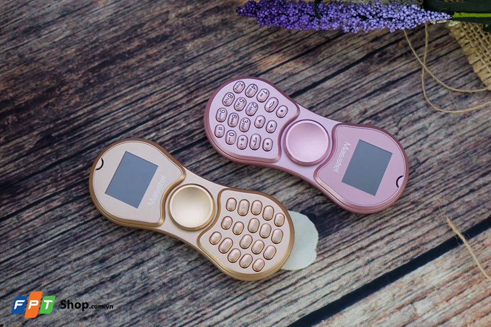 Trên tay Masstel Spinner: Điện thoại Spinner (Ảnh 2)