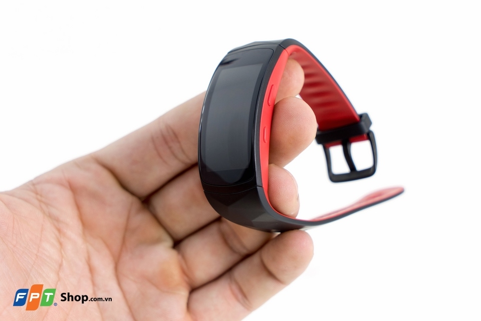 Trên tay Samsung Gear Fit 2 Pro: Thiết kế đẹp (Ảnh 2)