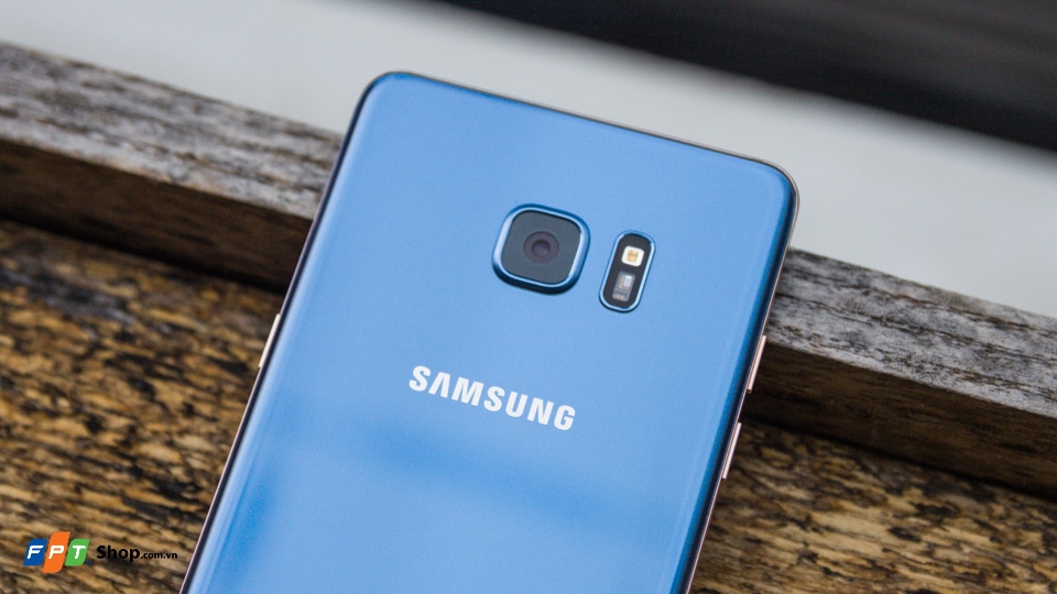 Samsung Galaxy Note FE (Ảnh 2) Samsung Galaxy Note FE (Ảnh 2)