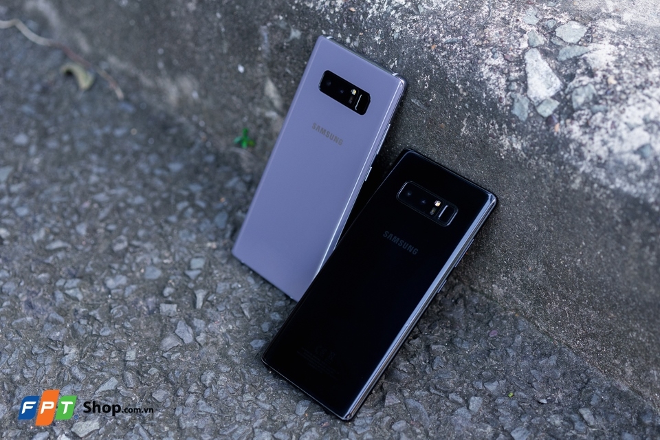 Trên tay Galaxy Note 8 Orchid Grey: Màu sắc độc đáo (Ảnh 11)