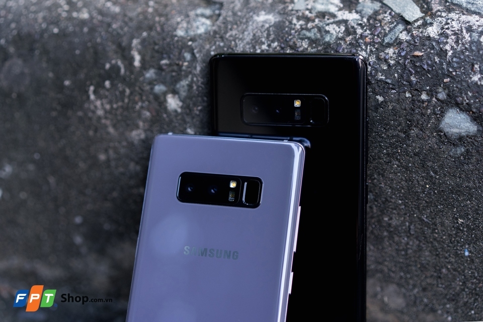 Trên tay Galaxy Note 8 Orchid Grey: Màu sắc độc đáo (Ảnh 12)