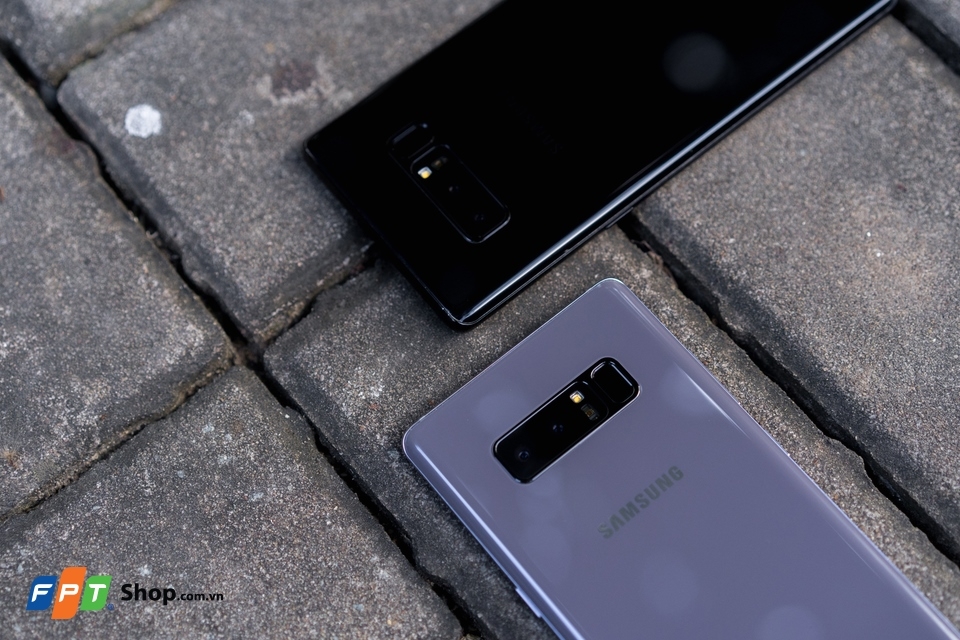 Trên tay Galaxy Note 8 Orchid Grey: Màu sắc độc đáo (Ảnh 13)