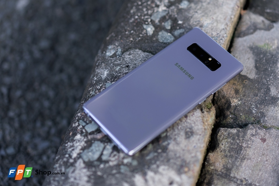 Galaxy Note 8 Orchid Grey lựa chọn tuyệt vời cho Tết (Ảnh 1)