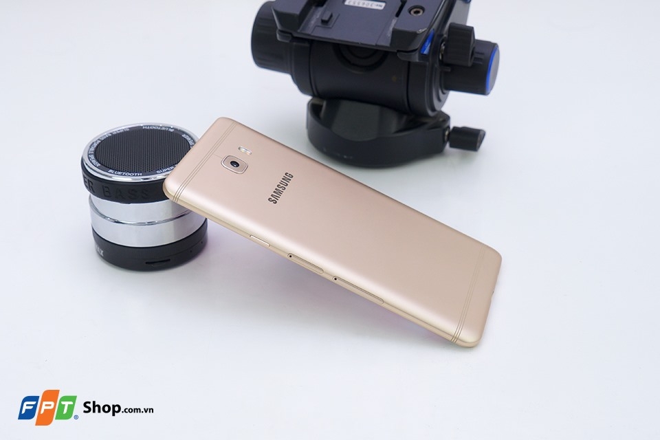 3 Mẫu smartphone giá dưới 9 triệu đồng đáng sở hữu (Ảnh 3) 3 Mẫu smartphone giá dưới 9 triệu đồng đáng sở hữu (Ảnh 3)