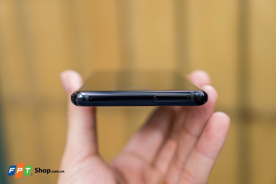 Trên tay Samsung Galaxy Note 8: Siêu phẩm dòng Note (Ảnh 7) Trên tay Samsung Galaxy Note 8: Siêu phẩm dòng Note (Ảnh 7)