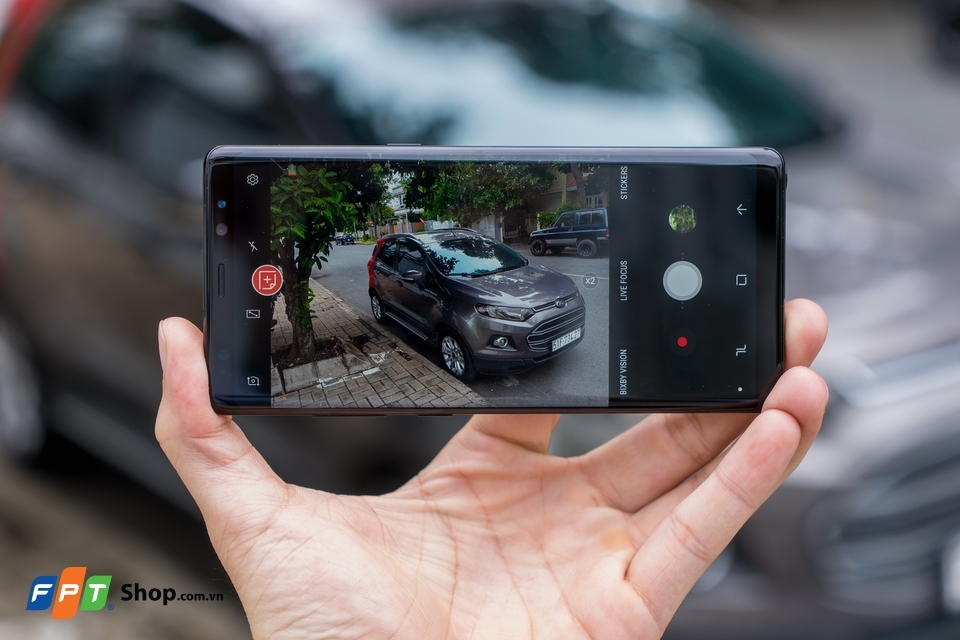 Trên tay Samsung Galaxy Note 8: Siêu phẩm dòng Note (Ảnh 18) Trên tay Samsung Galaxy Note 8: Siêu phẩm dòng Note (Ảnh 18)