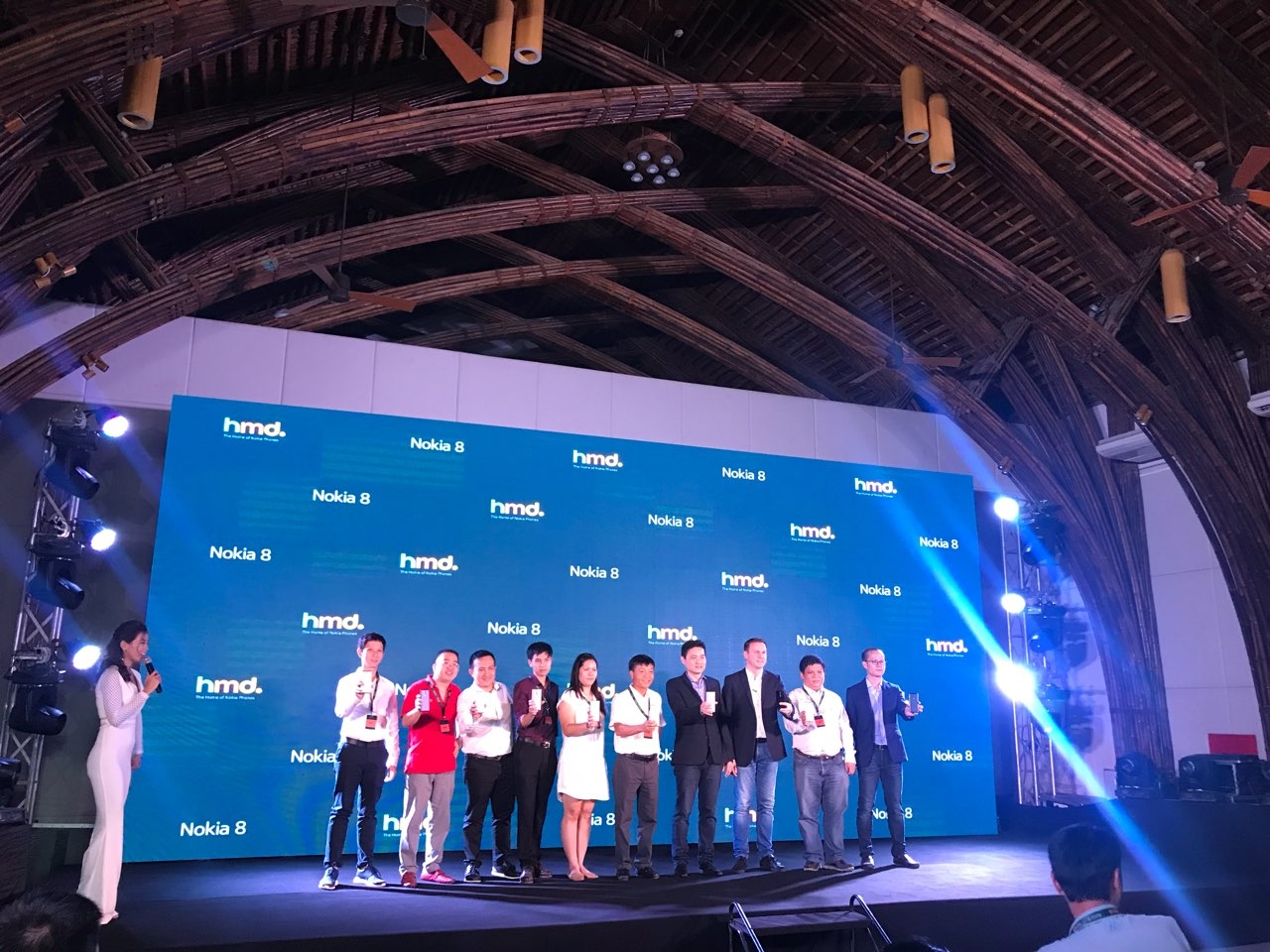 Nokia 8 chính thức được giới thiệu tại Việt Nam (ảnh 1)