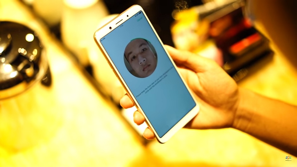 OPPO F5 (Ảnh 112222)