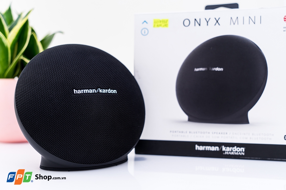 Trên tay loa Onyx Mini: Công suất 16W, giá 2.9 triệu (Ảnh 1)