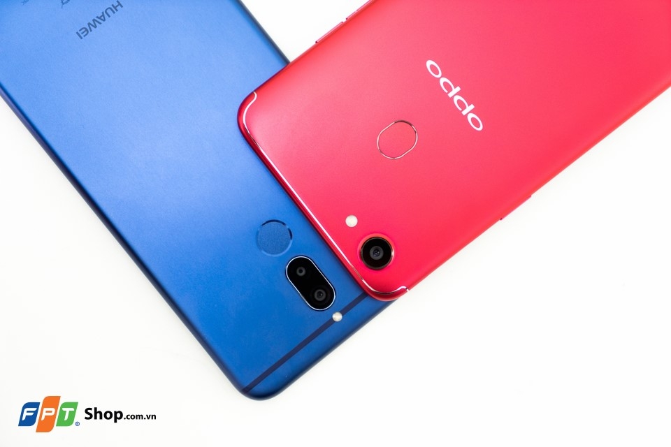 OPPO F5 Red và Huawei Nova 2i (Ảnh 8)