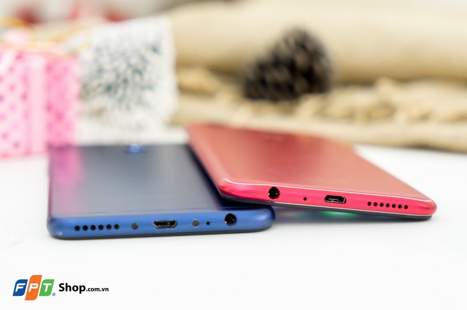 OPPO F5 Red và Huawei Nova 2i (Ảnh 12)