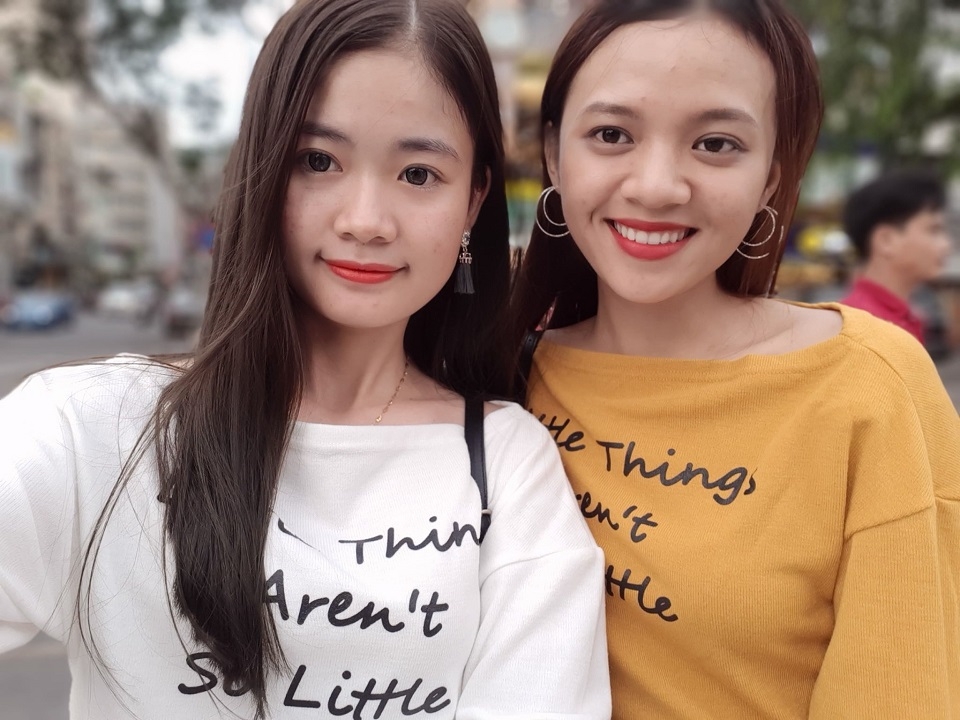 Đánh giá Samsung Galaxy A8 2018 (Ảnh 10)