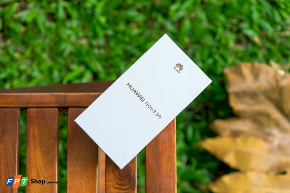 FPT Shop chính thức mở bán Huawei Nova 3e camera kép, thiết kế sang chảnh