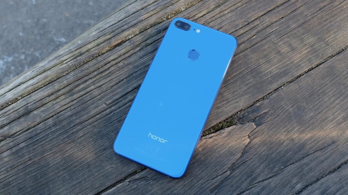 So sánh cấu hình Xiaomi Redmi 5 Plus và Honor 9 Lite (Ảnh 9)