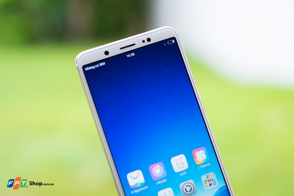 Trên tay Vivo V7 (Ảnh 3)