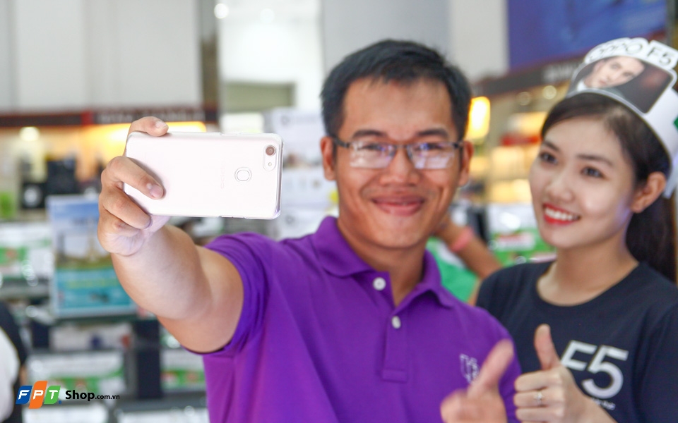 “Refresh” - Bí quyết đi đến thành công của OPPO F5 (Ảnh 4)
