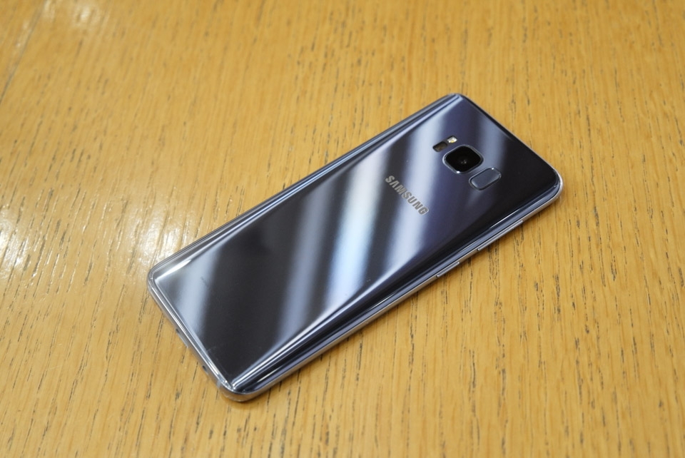 Mở hộp Samsung Galaxy S8 (Ảnh 2) Mở hộp Samsung Galaxy S8 (Ảnh 2)
