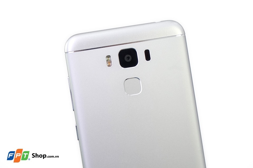 Chọn Galaxy J7 Prime hay ASUS Zenfone 3 Max 5.5 (Ảnh 9) Chọn Galaxy J7 Prime hay ASUS Zenfone 3 Max 5.5 (Ảnh 9)