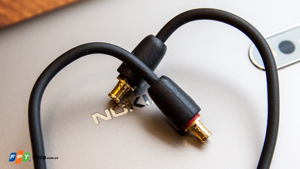 Đánh giá Audio Technica ATH LS50is (Ảnh 3)