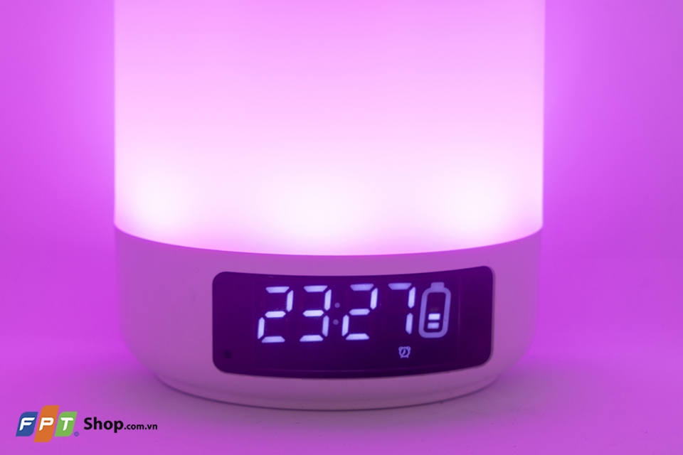 Trên tay loa bluetooth, đổi màu Magic Lighting 5S (Ảnh 3)