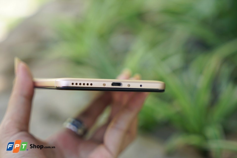 Trên tay Tecno Camon CX: Camera selfie thông số 16MP (Ảnh 14)