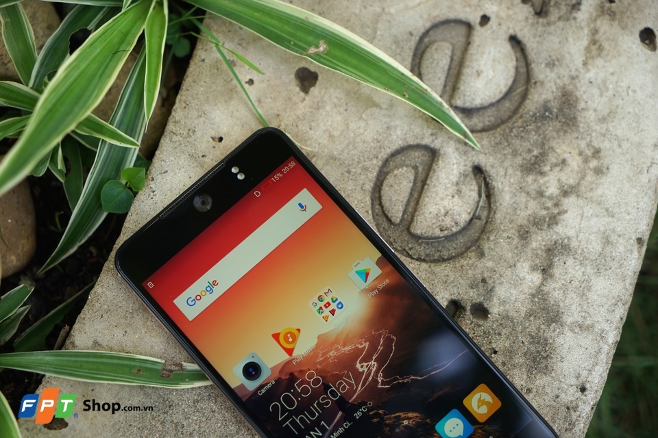 Trên tay Tecno Camon CX: Camera selfie thông số 16MP (Ảnh 6)