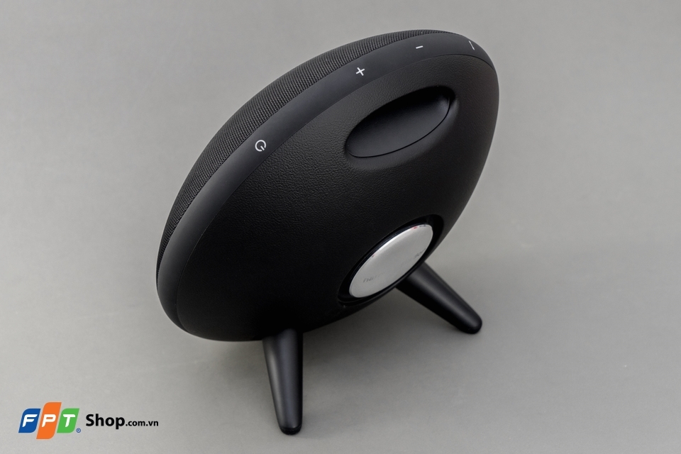 Trên tay loa Harman Kardon OnyX Studio 3 (Ảnh 6) Trên tay loa Harman Kardon OnyX Studio 3 (Ảnh 6)
