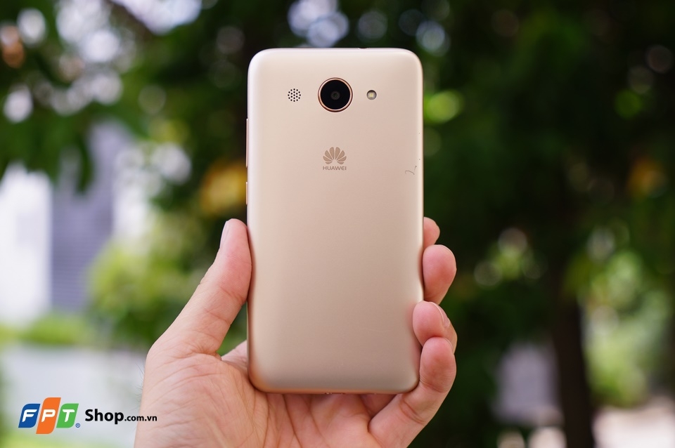 Trên tay Huawei Y3 2017: Smartphone giá rẻ của Huawei (Ảnh 1)