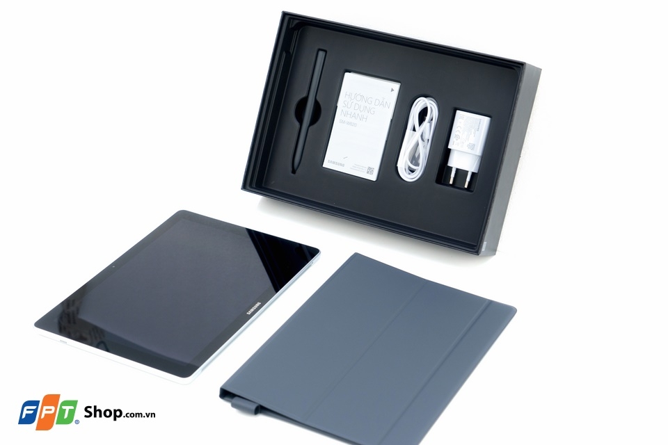 Đánh giá Samsung Galaxy Book: Máy khỏe, màn hình khá (Ảnh 7)