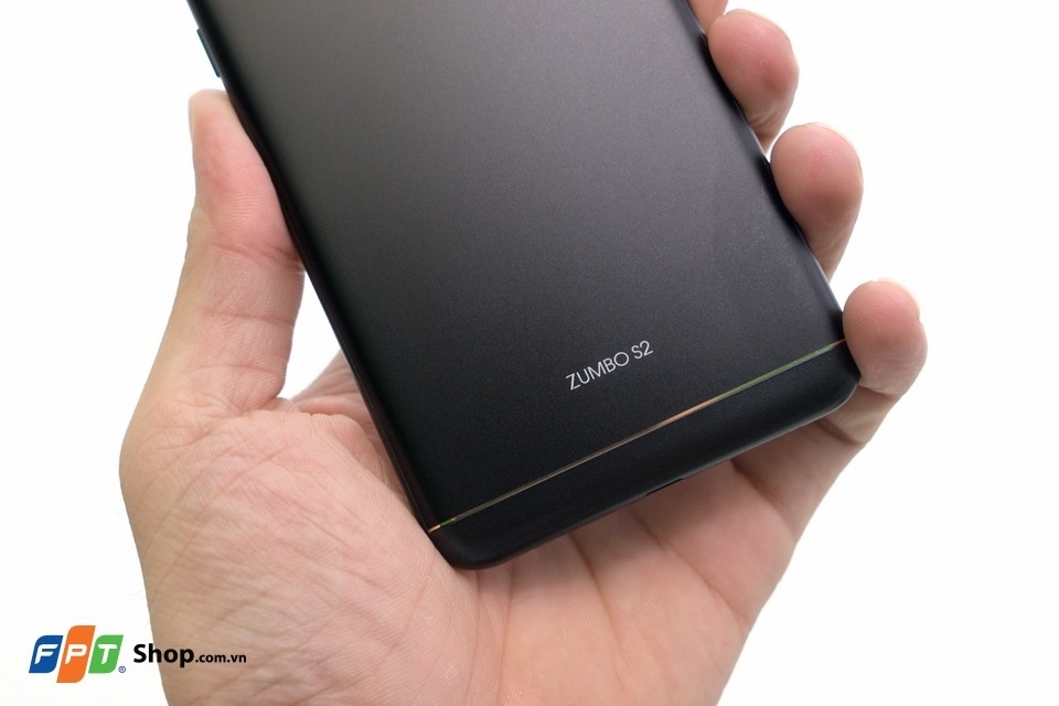 Đánh giá Mobiistar Zumbo S2: Camera selfie tuyệt vời (Ảnh 4) Đánh giá Mobiistar Zumbo S2: Camera selfie tuyệt vời (Ảnh 4)