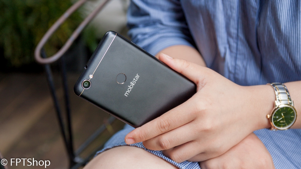 Chiêm ngưỡng thiết kế Mobiistar Zumbo S2 qua bộ ảnh (Ảnh 11)