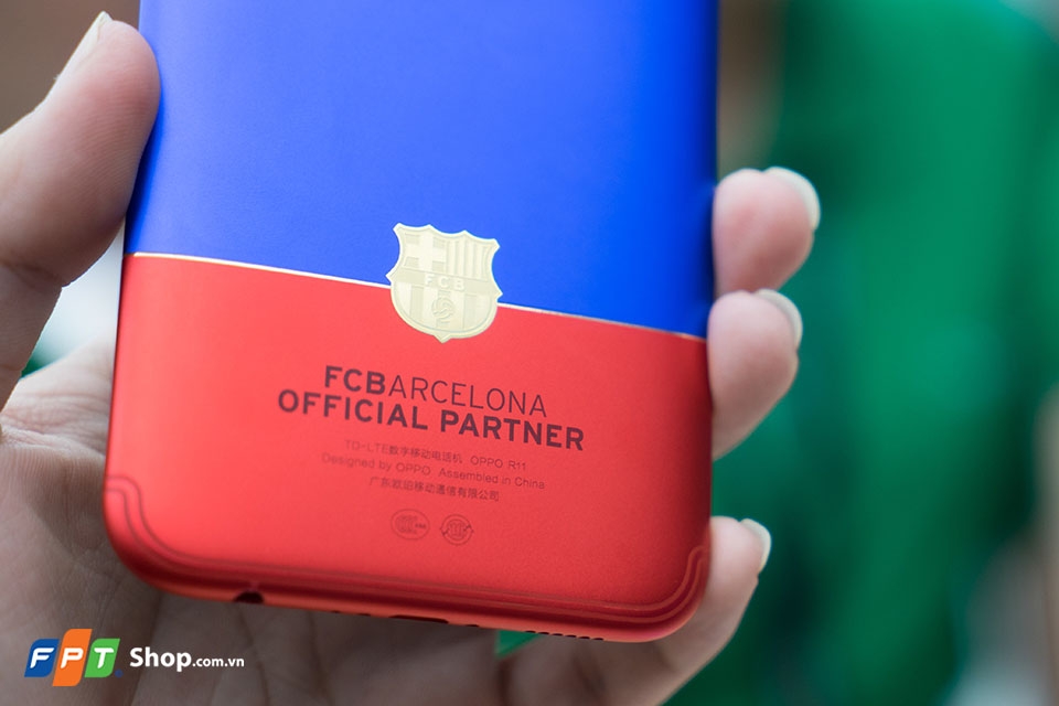 So sánh OPPO F3 và OPPO R11 Barcelona Edition (Ảnh 12) So sánh OPPO F3 và OPPO R11 Barcelona Edition (Ảnh 12)
