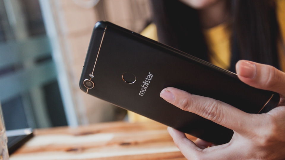 Đánh giá Mobiistar Zumbo S2: Camera selfie tuyệt vời (Ảnh 15) Đánh giá Mobiistar Zumbo S2: Camera selfie tuyệt vời (Ảnh 15)