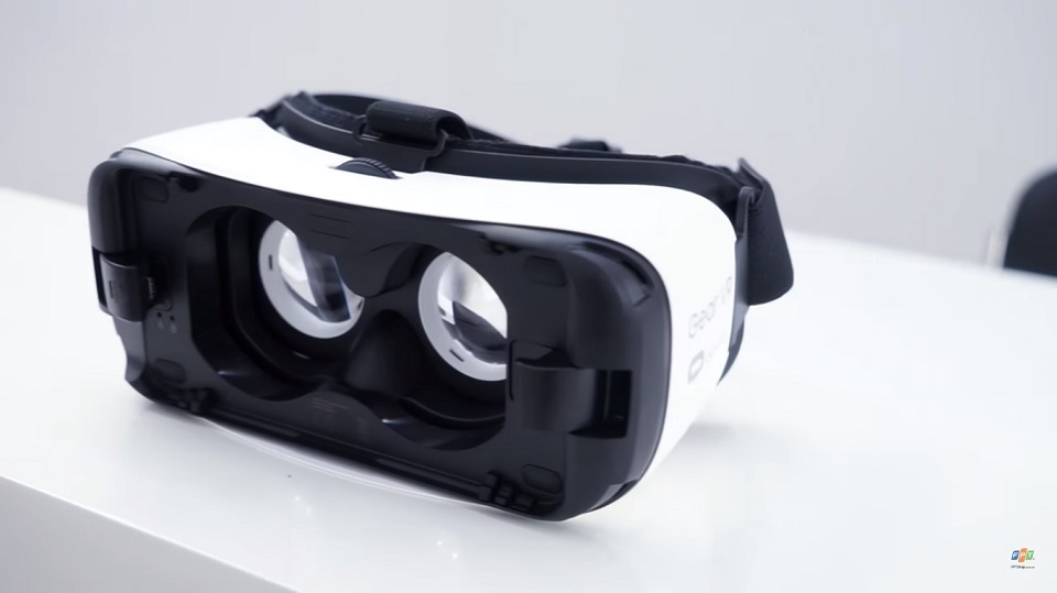 Mặt trong Gear VR Mặt trong Gear VR