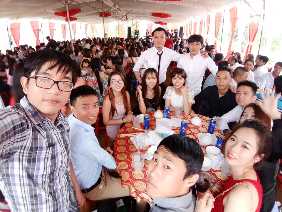 Đánh giá khả năng selfie của OPPO F3: Selfie góc rộng (Ảnh 12)