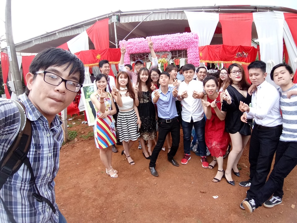 Đánh giá khả năng selfie của OPPO F3: Selfie góc rộng (Ảnh 13)