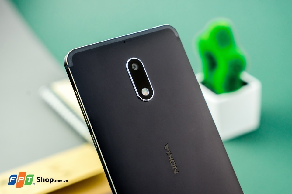 Mở hộp Nokia 6 bản “Đen nhám”: Thiết kế, cấu hình ổn (Ảnh 14) Mở hộp Nokia 6 bản “Đen nhám”: Thiết kế, cấu hình ổn (Ảnh 14)