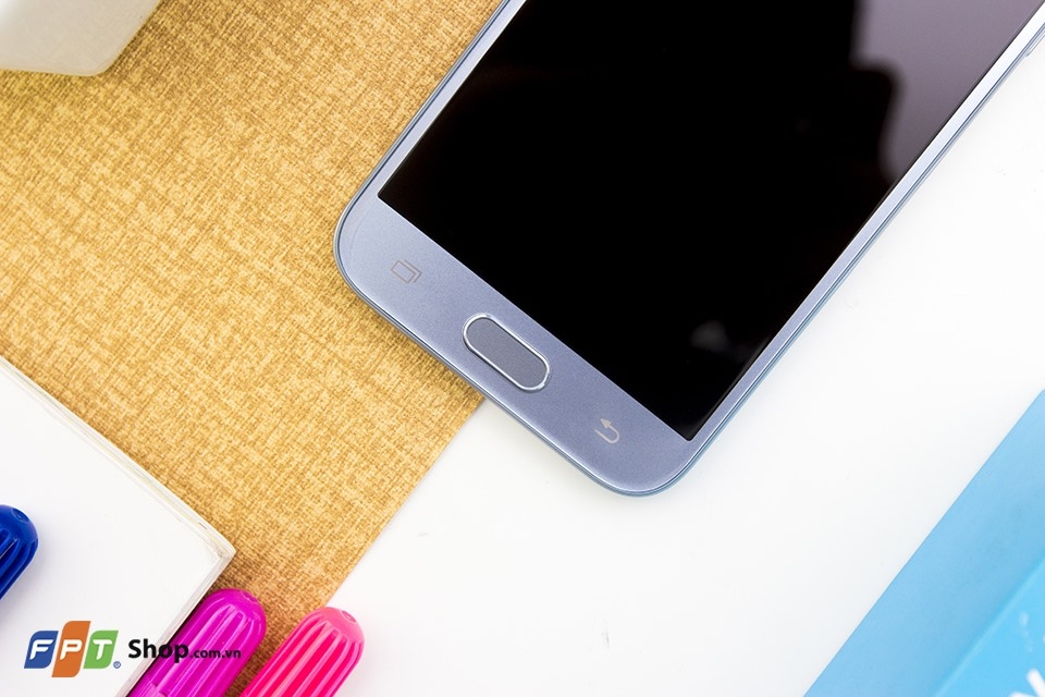 So sánh nhanh Samsung Galaxy J3 Pro và Nokia 5 (Ảnh 9)