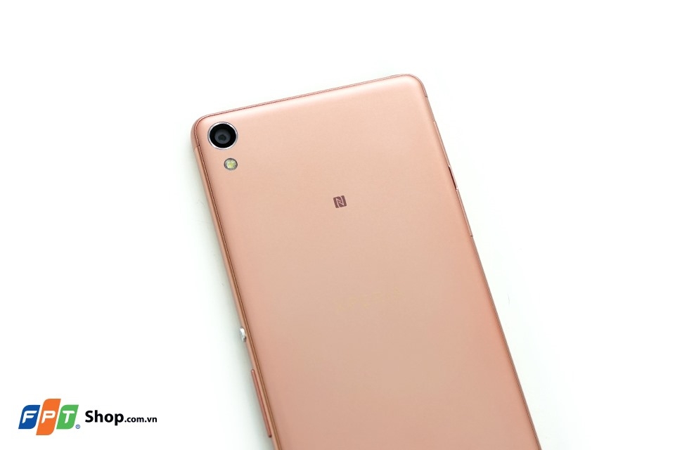 So sánh Mobiistar Zumbo S2 với các đối thủ khác (Ảnh 6)