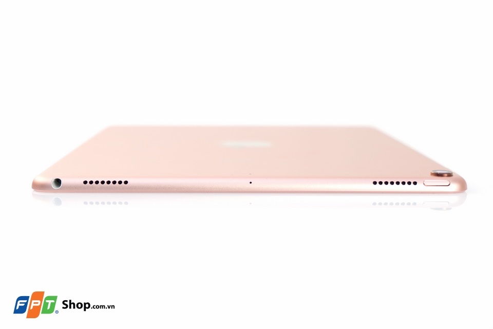 Mở hộp iPad Pro 10.5 inch: Màn hình 120Hz siêu nét (Ảnh 13) Mở hộp iPad Pro 10.5 inch: Màn hình 120Hz siêu nét (Ảnh 13)