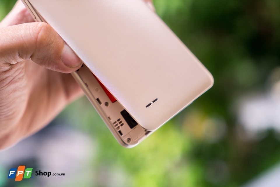 Trên tay Itel S31, smartphone giá rẻ mới của Itel (Ảnh 15)