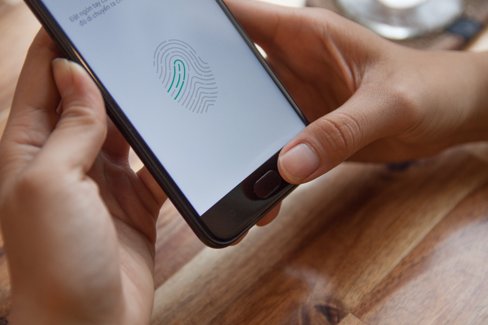 Đánh giá OPPO F3 Lite: An toàn trong tầm giá (Ảnh 13)